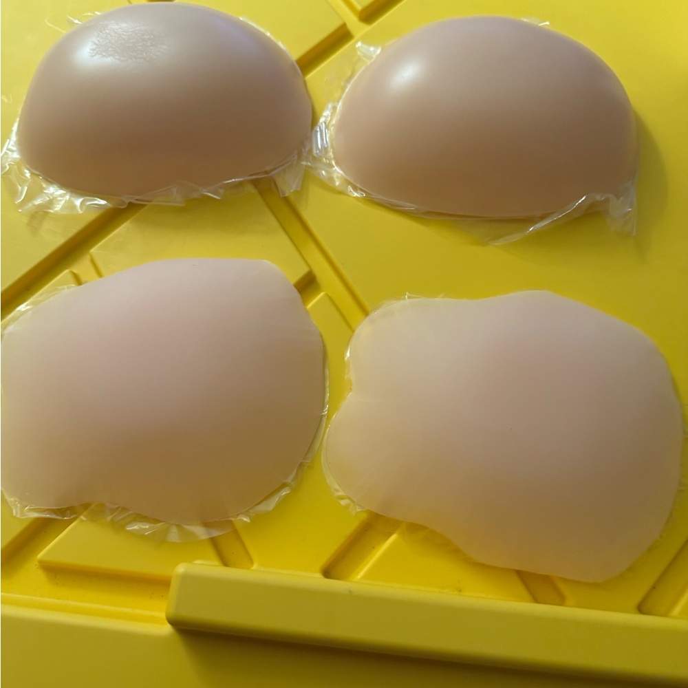 Egussi Strapless Sticky Bra C Cup